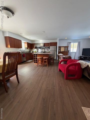 11520 WEIMAN Drive, Putnam Twp, MI 48169