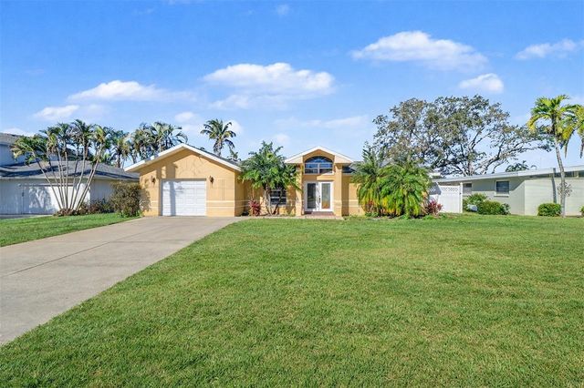 15918 REDINGTON DRIVE, Redington Beach, FL 33708