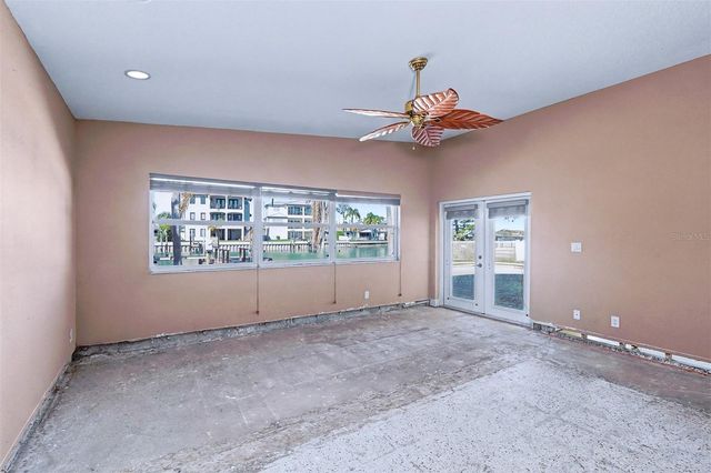 15918 REDINGTON DRIVE, Redington Beach, FL 33708