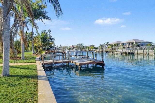 15918 REDINGTON DRIVE, Redington Beach, FL 33708