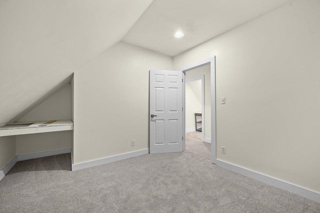 2873 N Dr William Finlayson STREET, Milwaukee, WI 53212