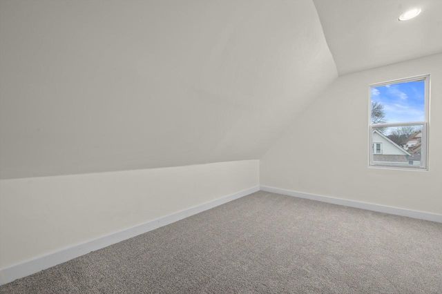 2873 N Dr William Finlayson STREET, Milwaukee, WI 53212