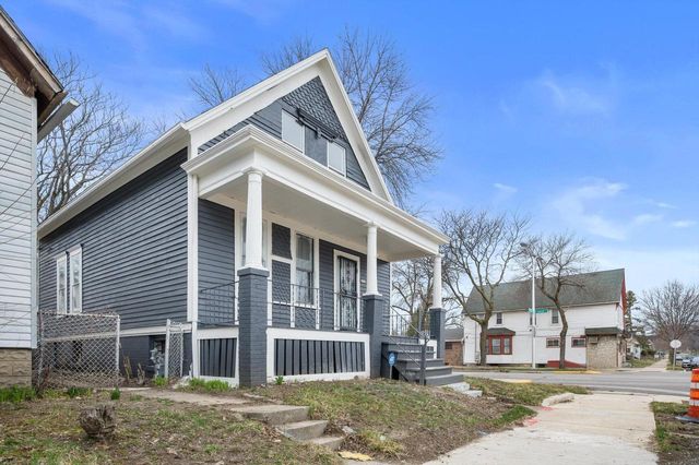 2873 N Dr William Finlayson STREET, Milwaukee, WI 53212