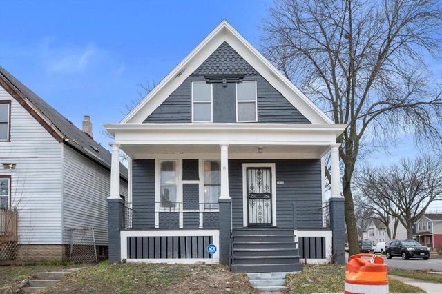 2873 N Dr William Finlayson STREET, Milwaukee, WI 53212