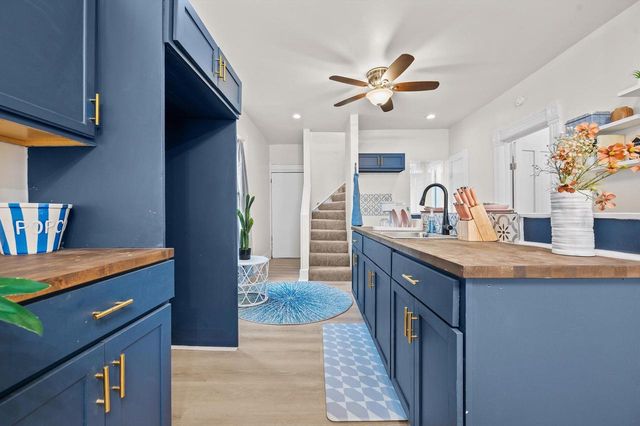 2873 N Dr William Finlayson STREET, Milwaukee, WI 53212