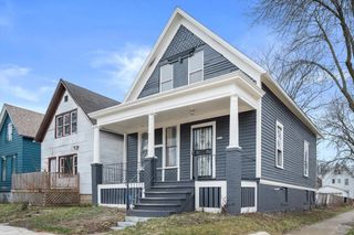 2873 N Dr William Finlayson STREET, Milwaukee, WI 53212