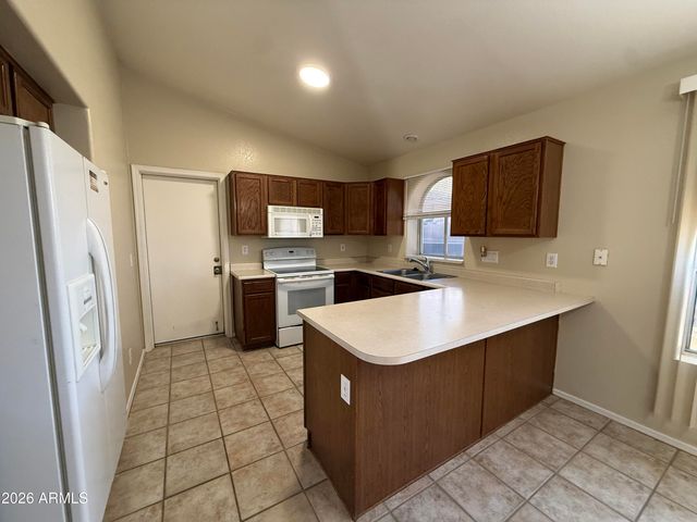 12742 W MONTE VISTA Road, Avondale, AZ 85392