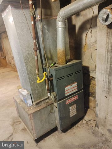 208-210 N AVONDALE ST, Philadelphia, PA 19139