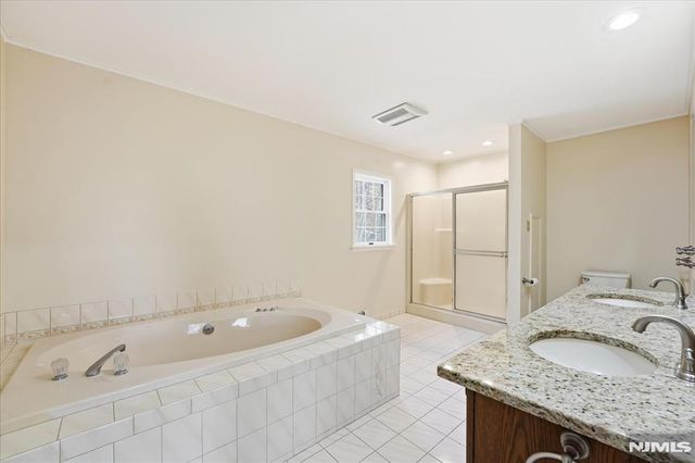 611 Snake Den Road, West Milford, NJ 07480