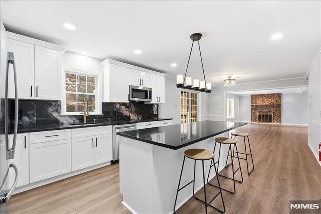 611 Snake Den Road, West Milford, NJ 07480