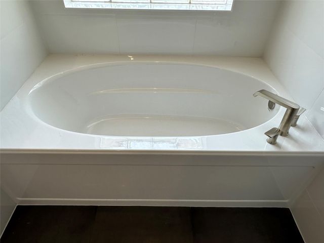 6835 Staffordshire Street, Houston, TX 77030