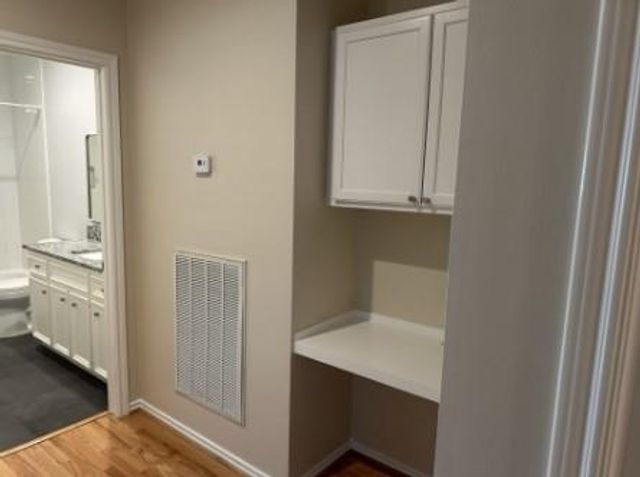 6835 Staffordshire Street, Houston, TX 77030