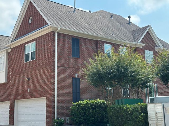 6835 Staffordshire Street, Houston, TX 77030