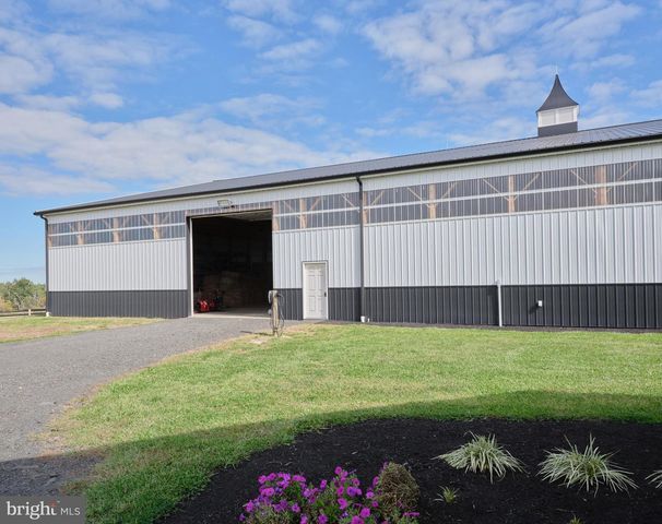 101 HARBOURTON WOODSVILLE RD, Pennington, NJ 08534