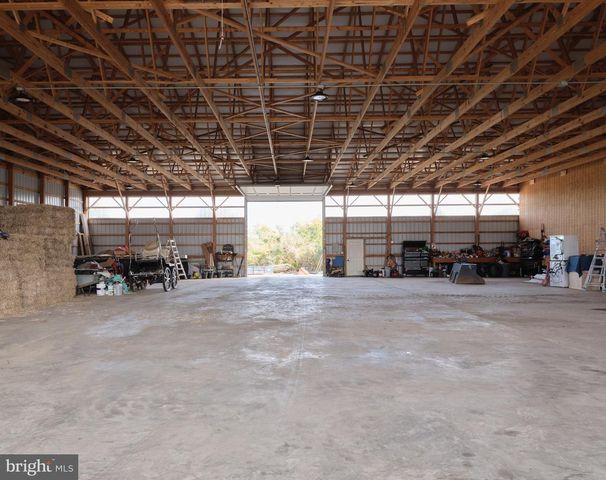 101 HARBOURTON WOODSVILLE RD, Pennington, NJ 08534