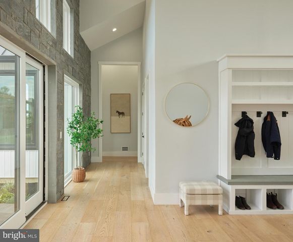 101 HARBOURTON WOODSVILLE RD, Pennington, NJ 08534
