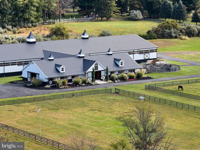 101 HARBOURTON WOODSVILLE RD, Pennington, NJ 08534