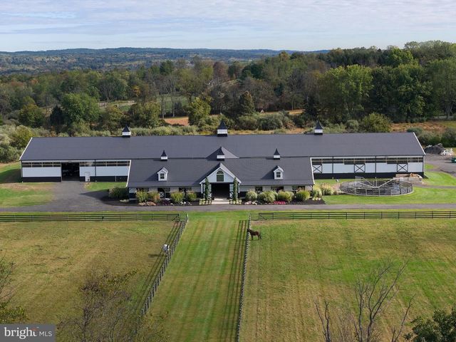 101 HARBOURTON WOODSVILLE RD, Pennington, NJ 08534