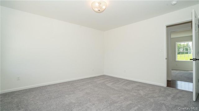 475 Dubois Road, Wallkill, NY 12589