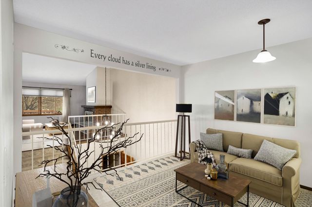 6913 Edenvale Boulevard, Eden Prairie, MN 55346