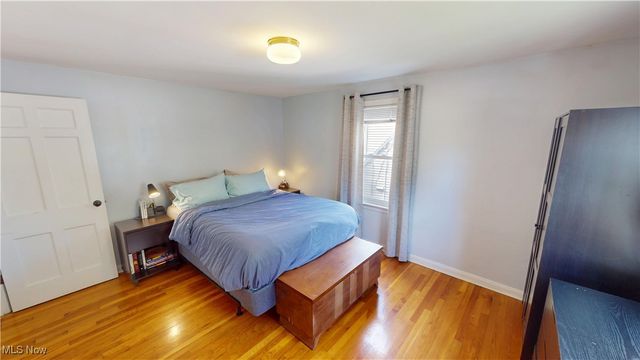 2330 Wyandotte Avenue, Cuyahoga Falls, OH 44223