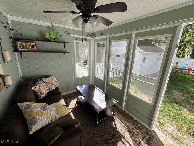 2330 Wyandotte Avenue, Cuyahoga Falls, OH 44223