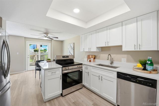 3085 S Macon Circle, Aurora, CO 80014