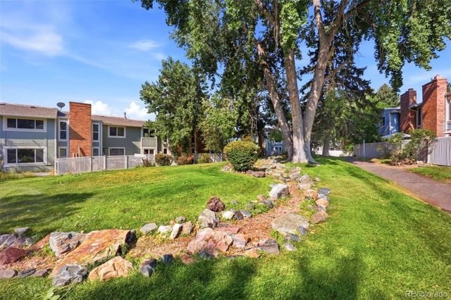 3085 S Macon Circle, Aurora, CO 80014