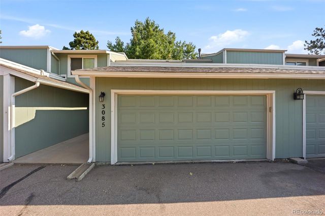 3085 S Macon Circle, Aurora, CO 80014