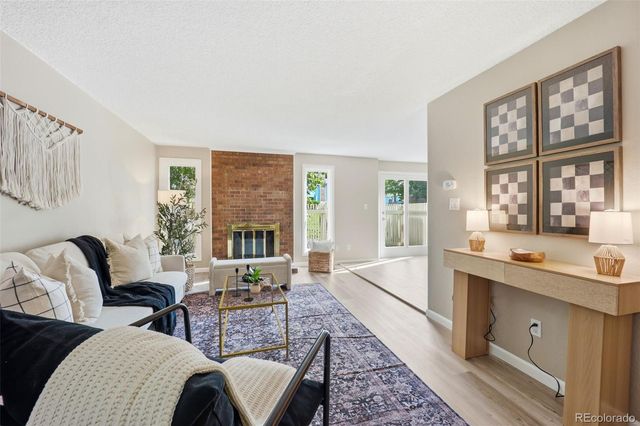 3085 S Macon Circle, Aurora, CO 80014