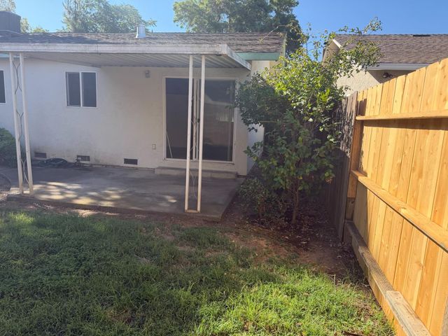 1509 Christina Ave, Stockton, CA 95204