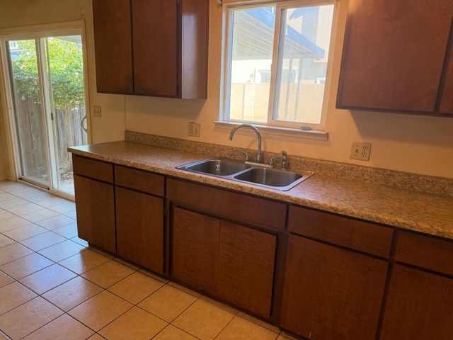 1509 Christina Ave, Stockton, CA 95204