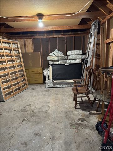 210 Wilmont Road, Camillus, NY 13219