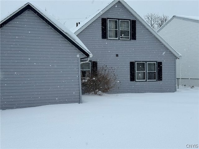 210 Wilmont Road, Camillus, NY 13219