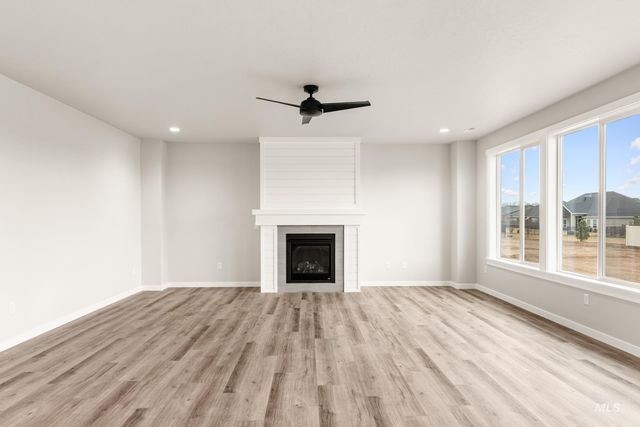 4227 E Rincon Dr, Meridian, ID 83642