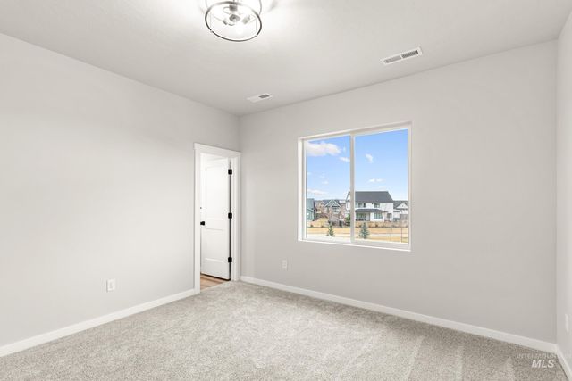 4227 E Rincon Dr, Meridian, ID 83642