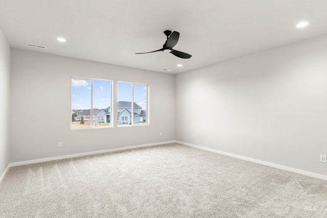 4227 E Rincon Dr, Meridian, ID 83642