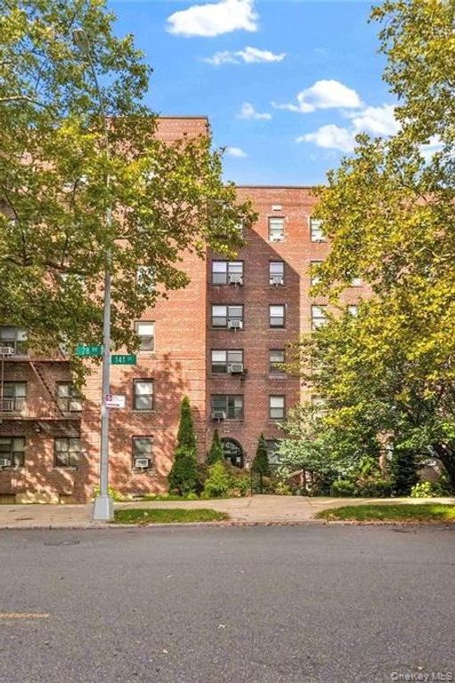 28-08 141ST Street 4C, Flushing, NY 11354