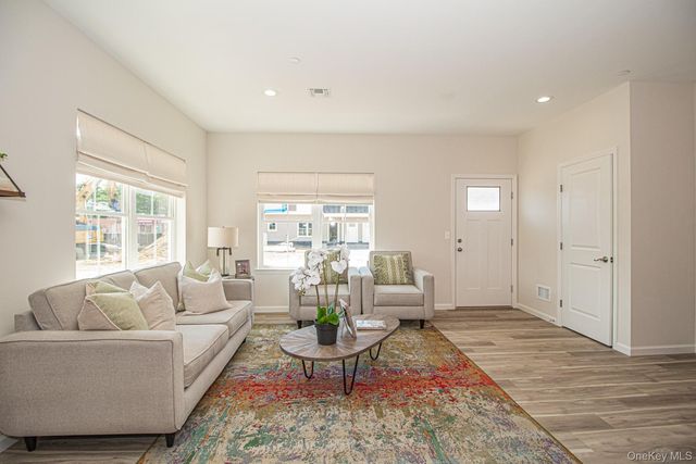 201 Ashley Court, North Babylon, NY 11703