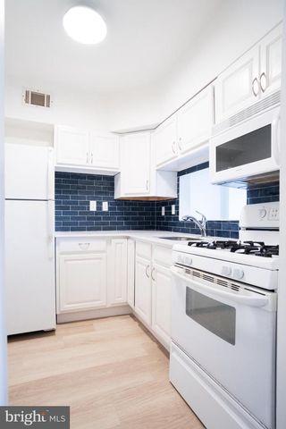 1221 N RANDOLPH ST, Philadelphia, PA 19122