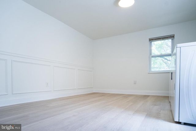 1221 N RANDOLPH ST, Philadelphia, PA 19122