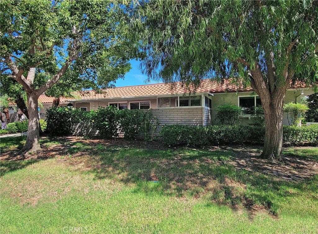 5349 Algarrobo P, Laguna Woods, CA 92637 — exterior