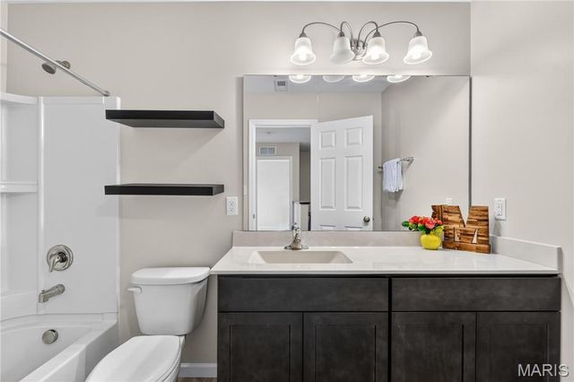 3344 Charlestowne Crossing Drive, St Charles, MO 63301