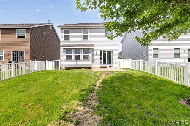 3344 Charlestowne Crossing Drive, St Charles, MO 63301