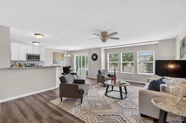 3344 Charlestowne Crossing Drive, St Charles, MO 63301