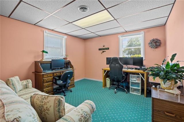 786 Central Road, Clemmons, NC 27012
