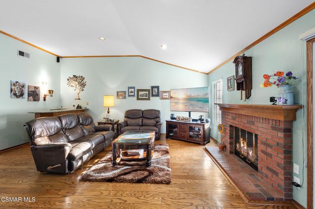 1399 N Lafitte Drive, Oak Park, CA 91377