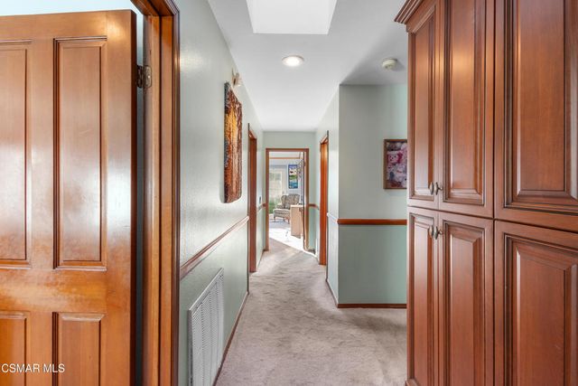 1399 N Lafitte Drive, Oak Park, CA 91377