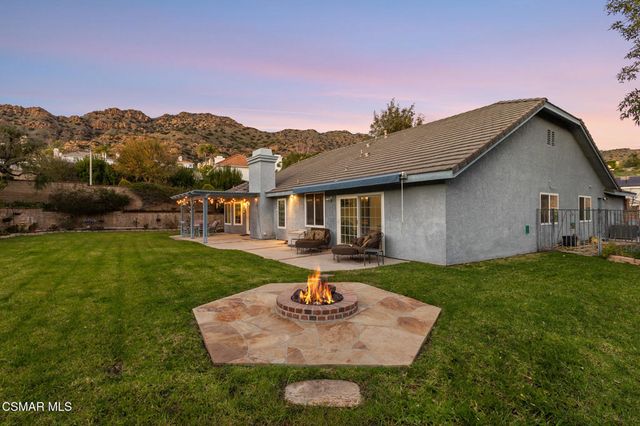 1399 N Lafitte Drive, Oak Park, CA 91377