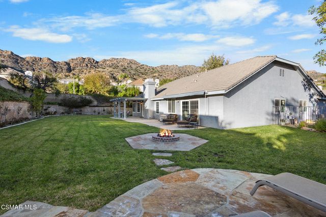 1399 N Lafitte Drive, Oak Park, CA 91377